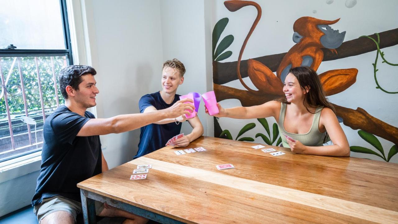 シドニー Mad Monkey Downtownホステル エクステリア 写真