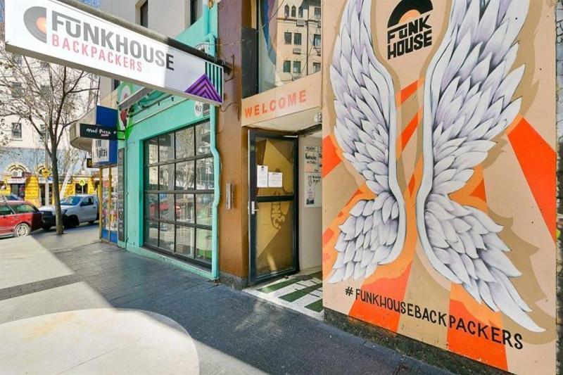 シドニー Mad Monkey Downtownホステル エクステリア 写真